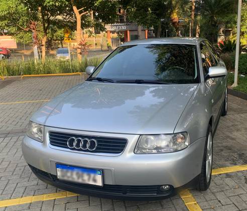 AUDI A3 1.8 20V GASOLINA 4P AUTOMÁTICO